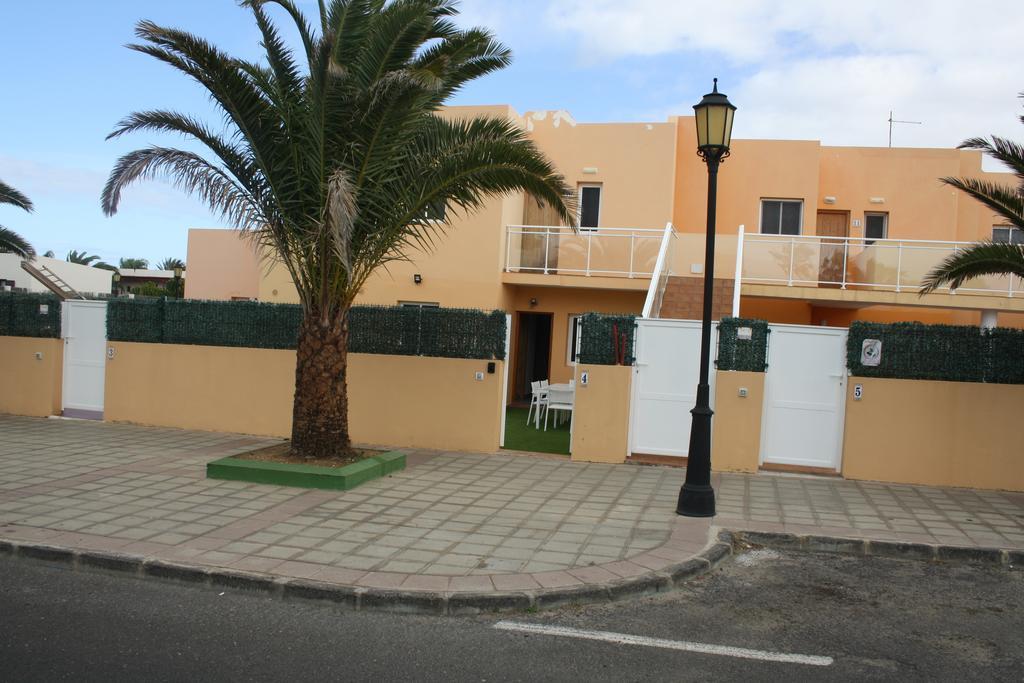 Anju Villas Los Delfines Bravo'S Apartments Corralejo Ngoại thất bức ảnh