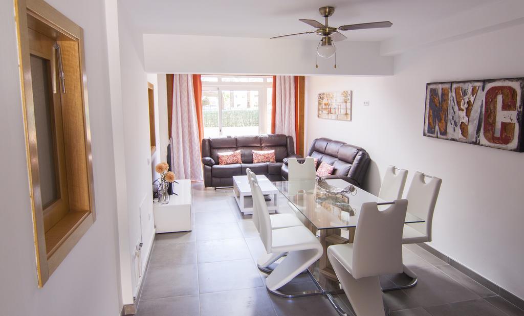 Anju Villas Los Delfines Bravo'S Apartments Corralejo Ngoại thất bức ảnh